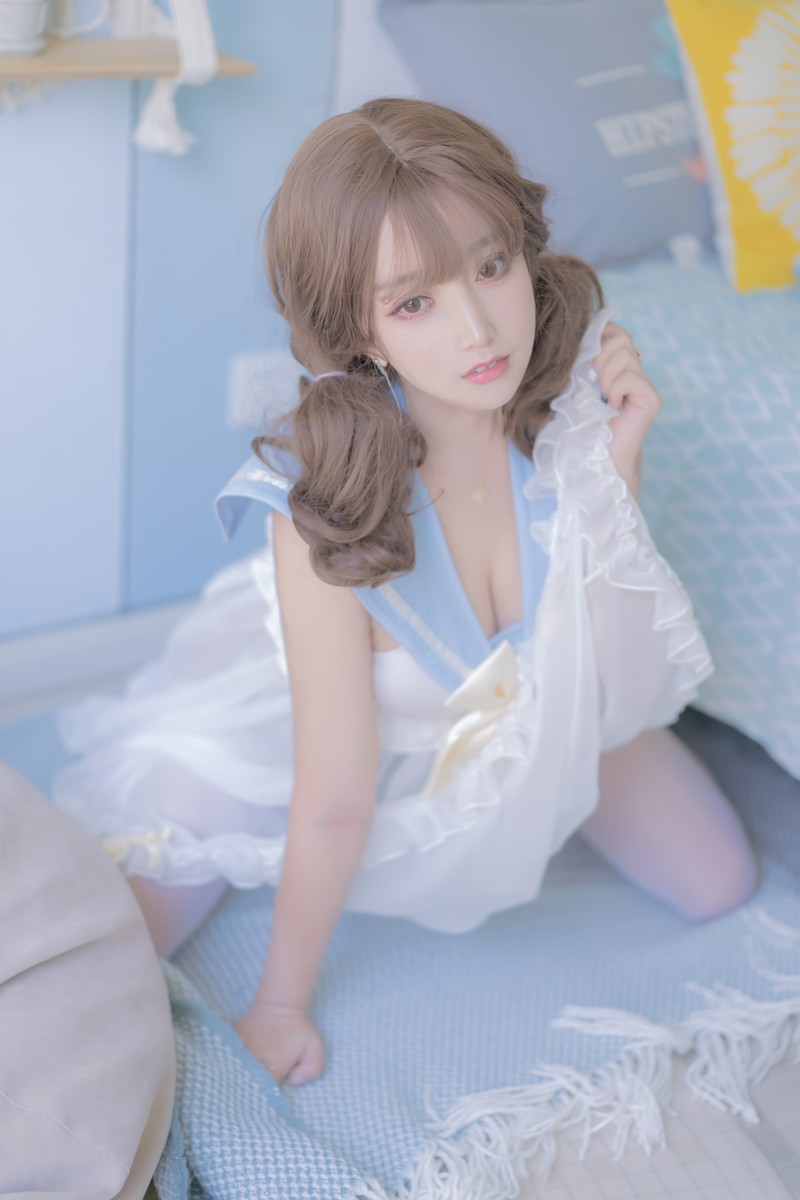 过期米线线喵 汽水味的小盆友 透明水手服 [55P/63.8M]