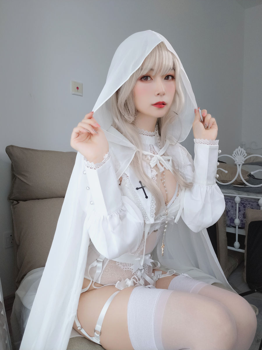 [Silver白银] 人气Coser 纯白圣女 [56P+6V/264M] Silver白银 第1张