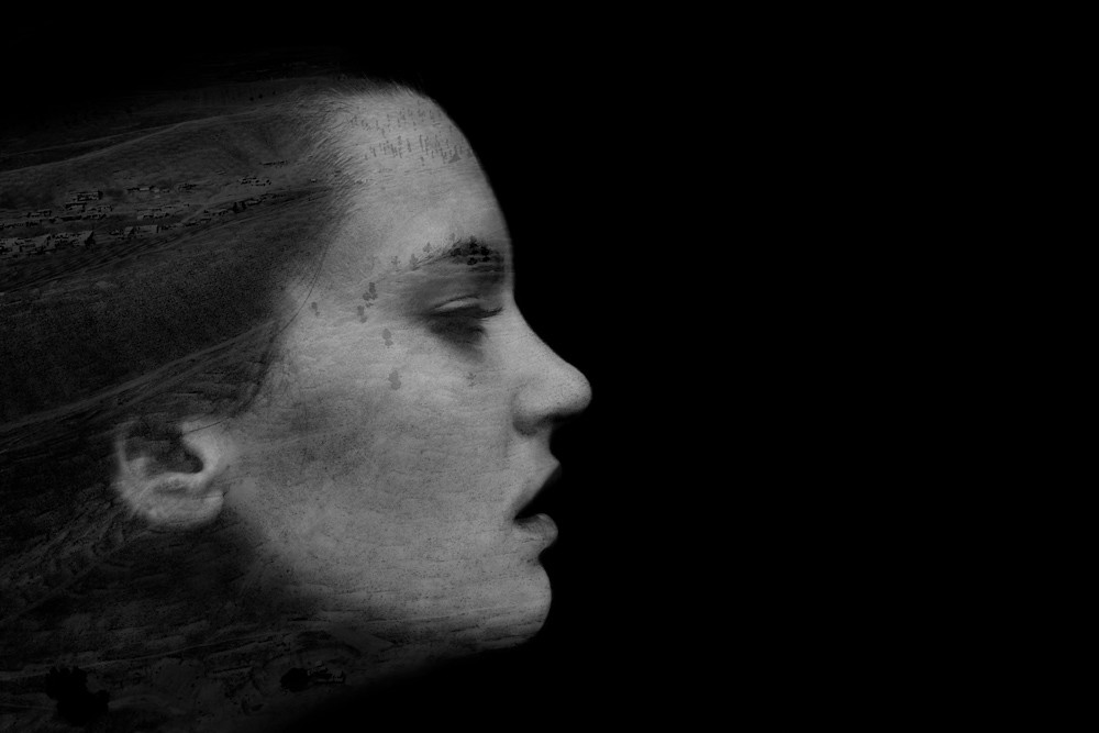 WAR PHOTOGRAPHY, MEET FASHION PHOTOGRAPHY - Model Hannah Johnson - Afghanistan W